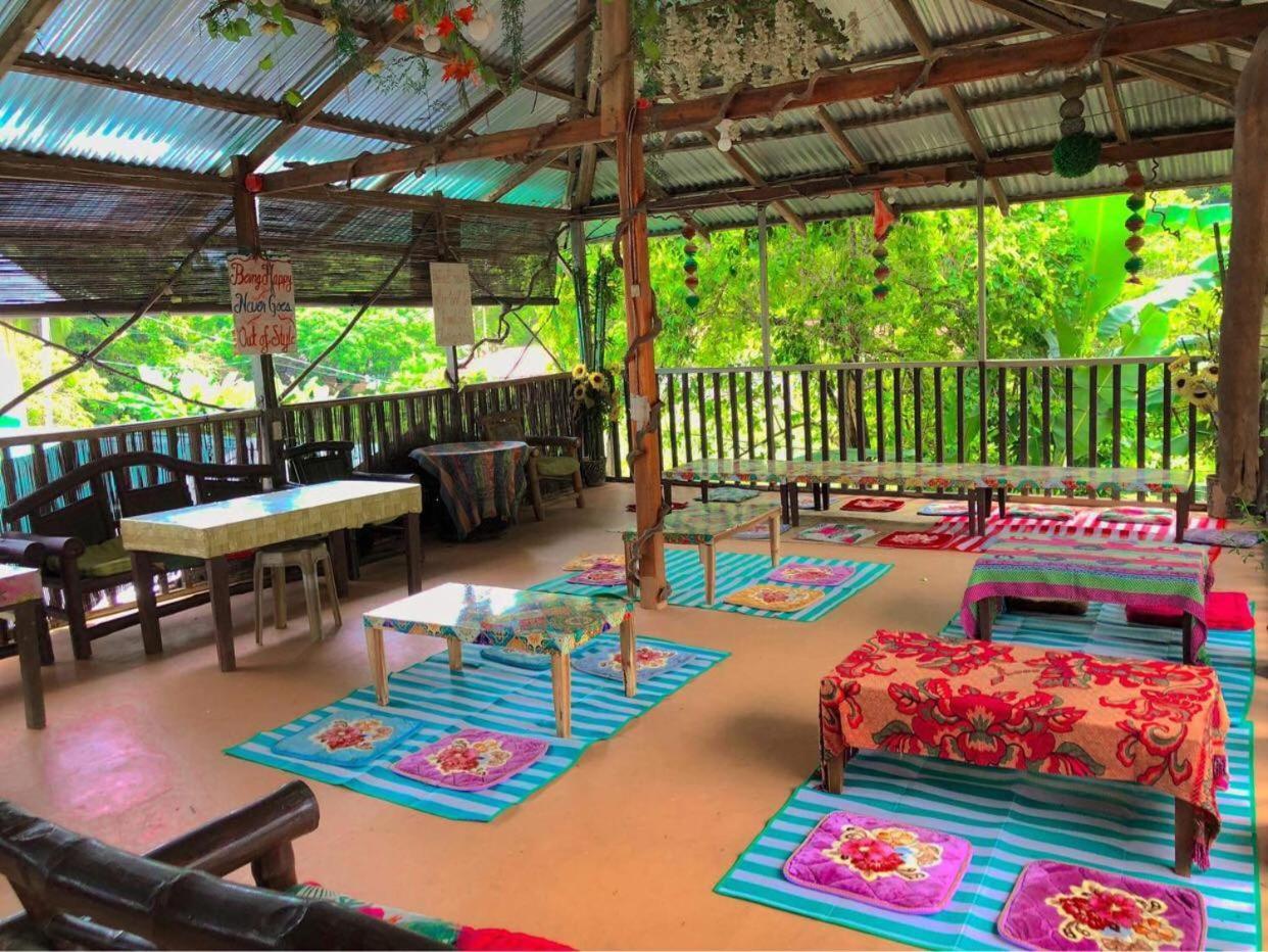 Sun Valley Backpackers Inn 엘니도 외부 사진